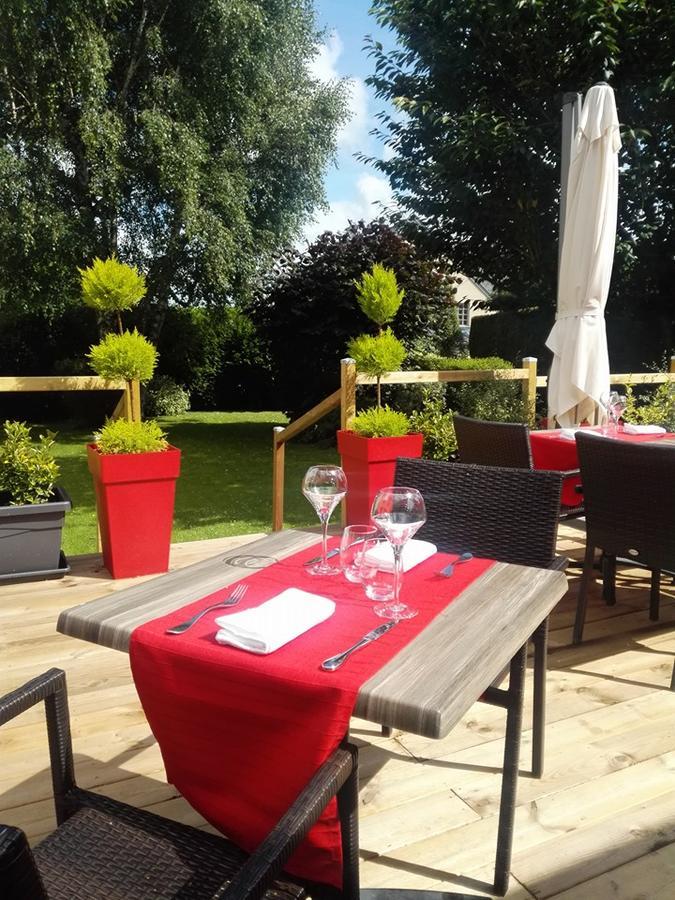 Hotel Le Gue Du Holme Saint-Quentin-sur-le-Homme Exterior foto